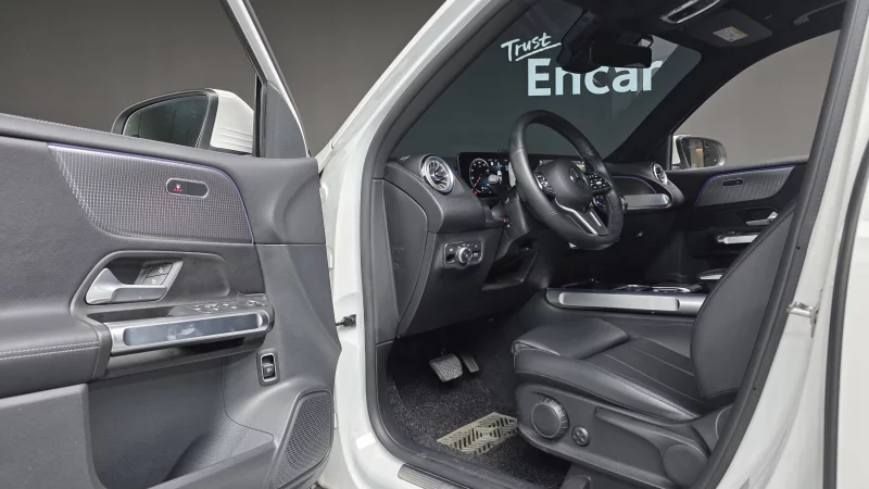 Mercedes-Benz GLB-Class