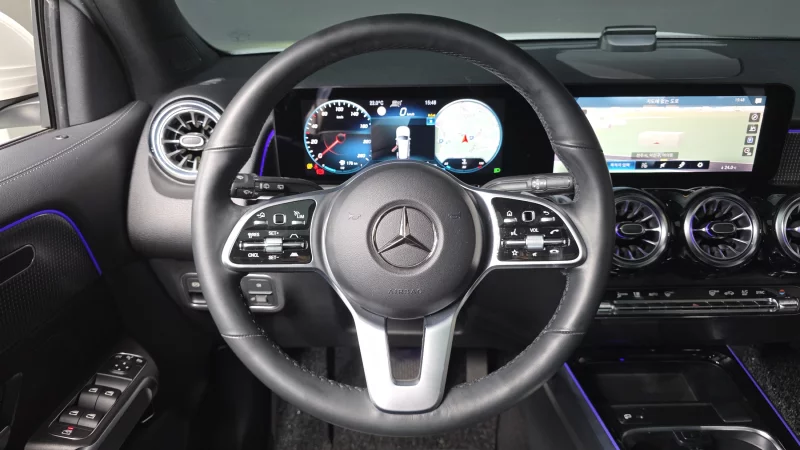 Mercedes-Benz GLB-Class