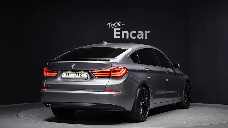 BMW 5-Series Gran Turismo