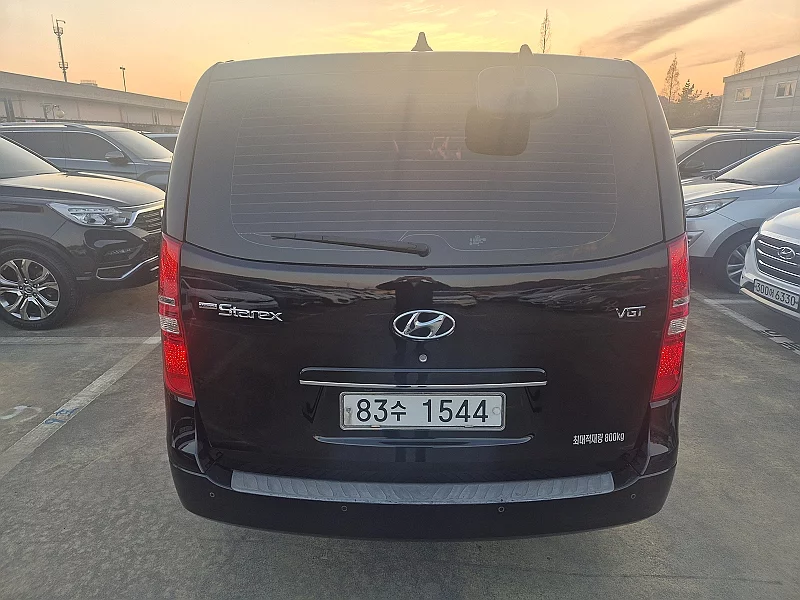Hyundai Grand Starex