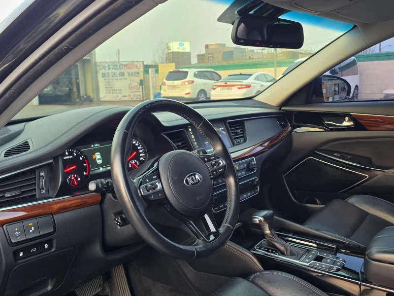 Kia K7