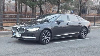 Volvo S90