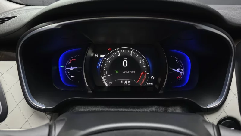 Renault SM6