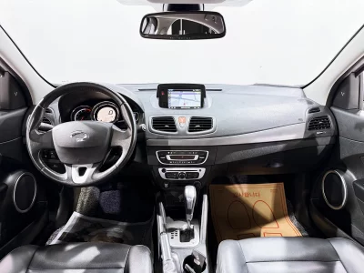 Renault SM3