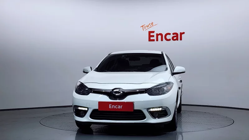 Renault SM3