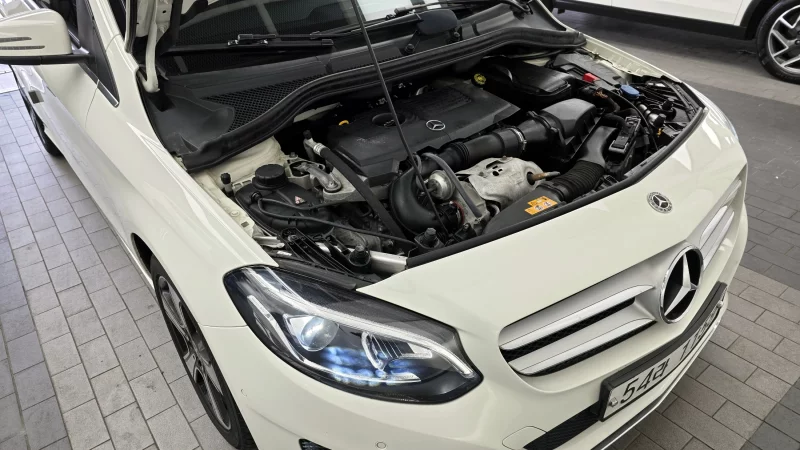 Mercedes-Benz B-Class