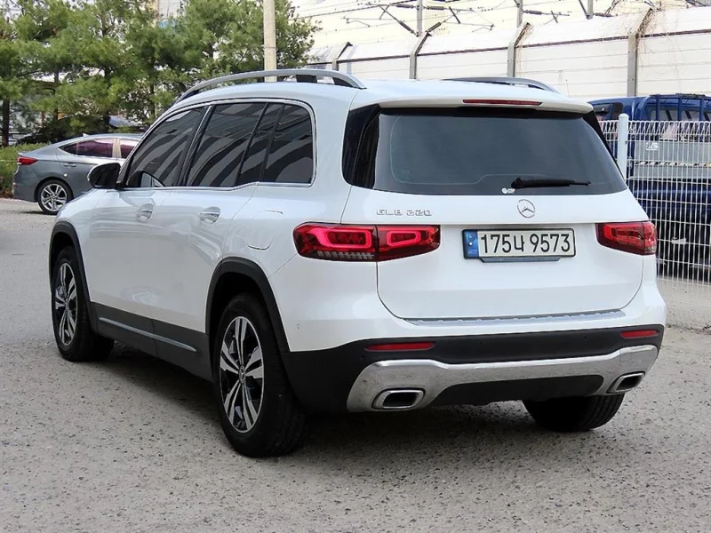 Mercedes-Benz GLB-Class