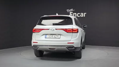 Renault QM6