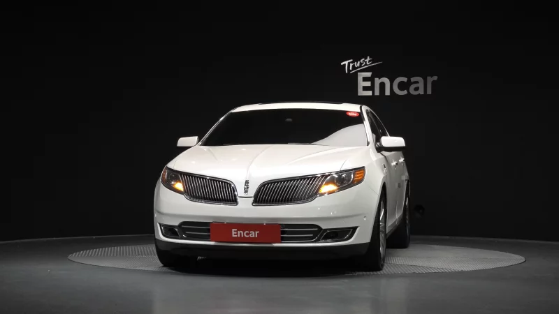 Lincoln MKS