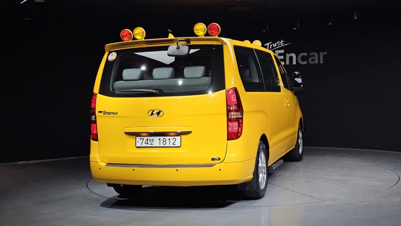 Hyundai Grand Starex