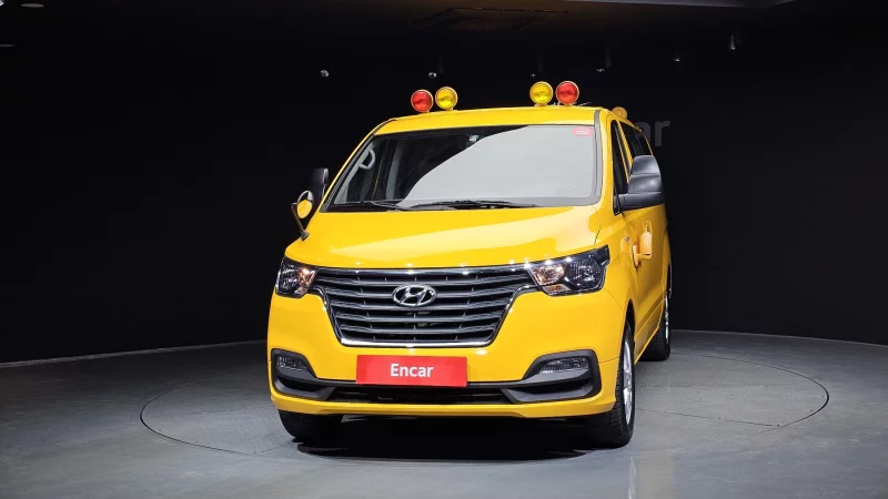 Hyundai Grand Starex