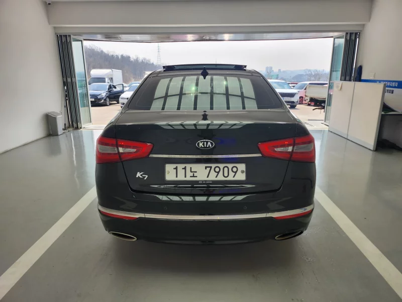 Kia K7