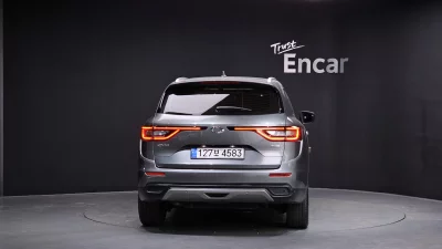 Renault QM6