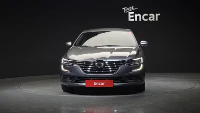 Renault SM6