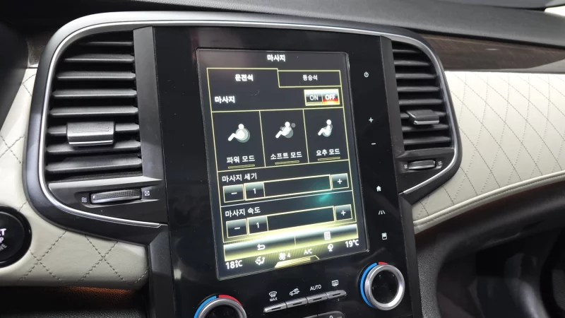 Renault SM6