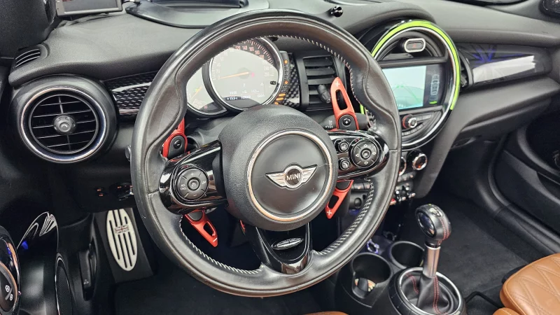 MINI Cooper Convertible