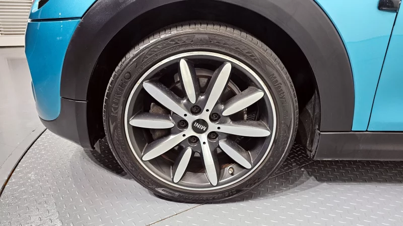 MINI Cooper Convertible