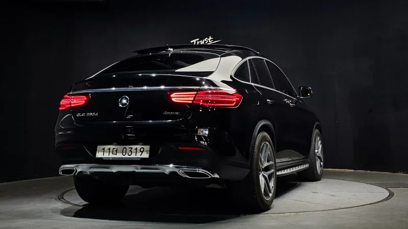 Mercedes-Benz GLE-Class