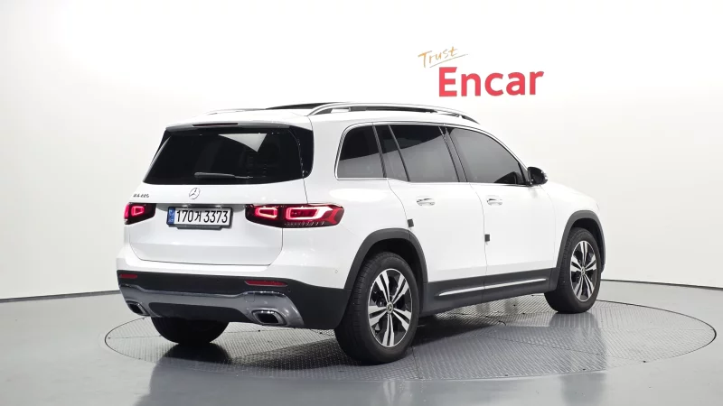 Mercedes-Benz GLB-Class