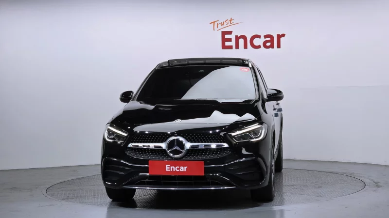Mercedes-Benz GLA-Class