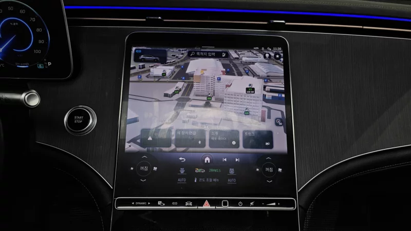 Mercedes-Benz EQS SUV