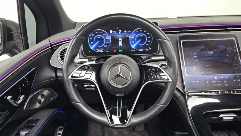 Mercedes-Benz EQS SUV