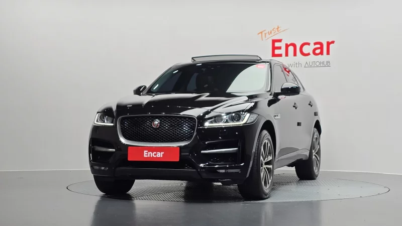 Jaguar F-Pace