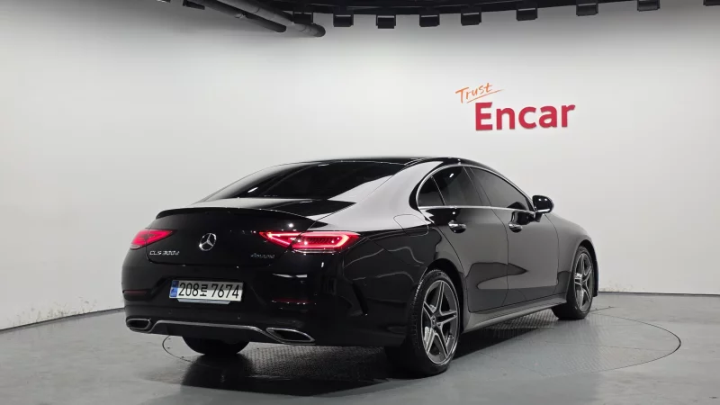 Mercedes-Benz CLS-Class