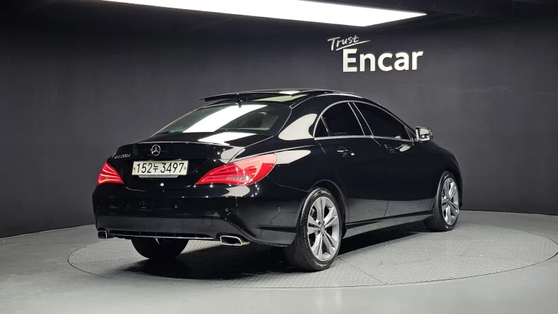 Mercedes-Benz CLA-Class