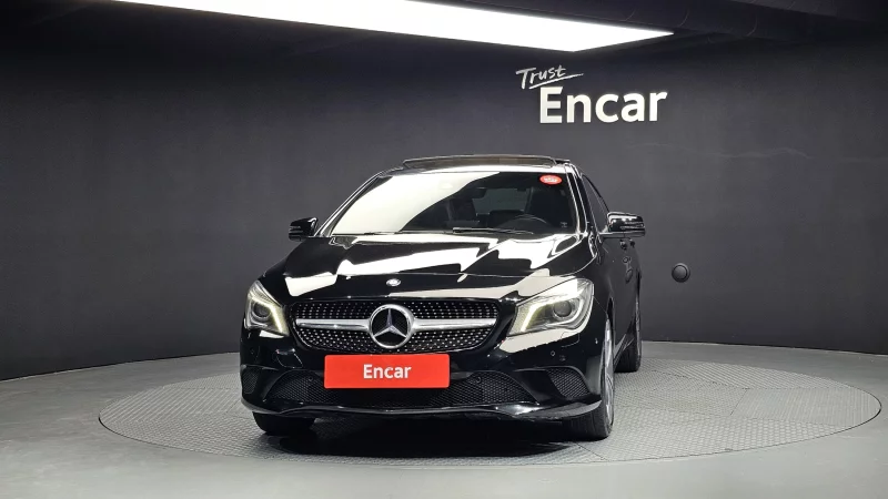 Mercedes-Benz CLA-Class