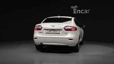 Renault SM3