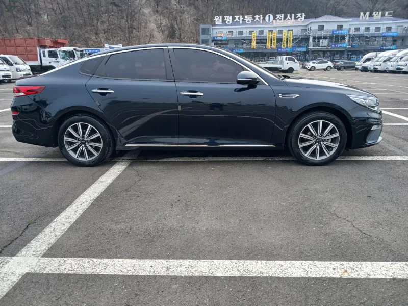 Kia K5