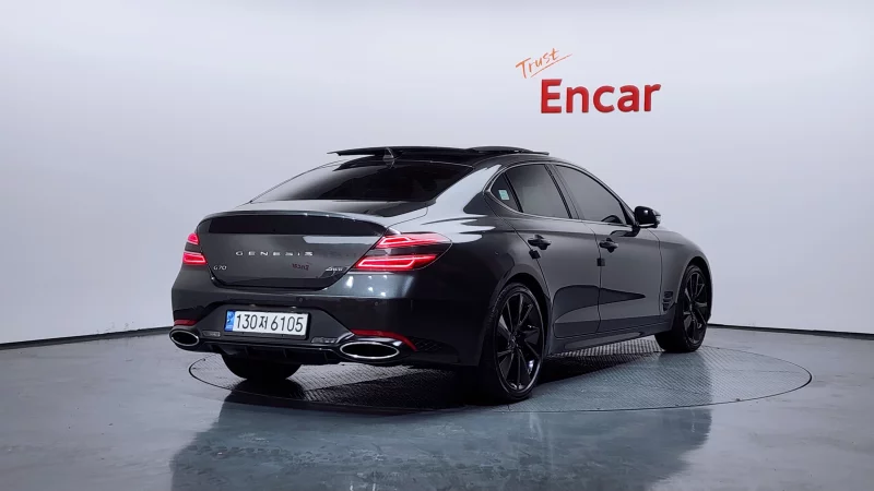 Genesis G70