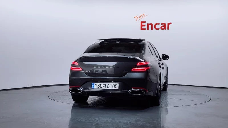 Genesis G70