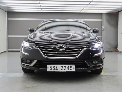 Renault SM6