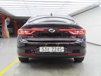 Renault SM6