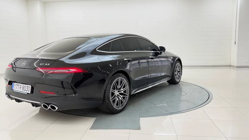 Mercedes-Benz AMG GT