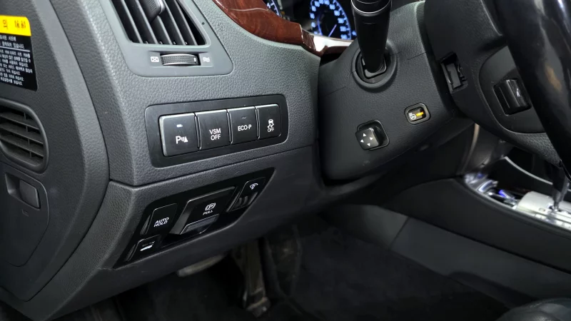 Hyundai Equus