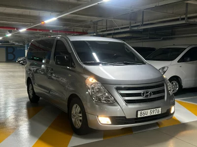 Hyundai Grand Starex