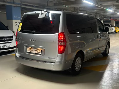 Hyundai Grand Starex