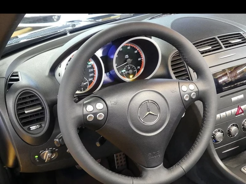 Mercedes-Benz SLK-Class