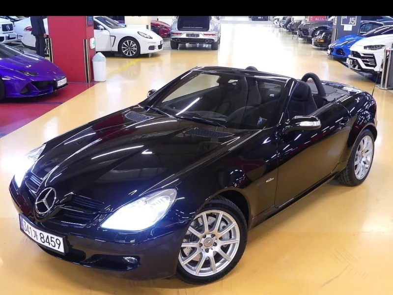 Mercedes-Benz SLK-Class