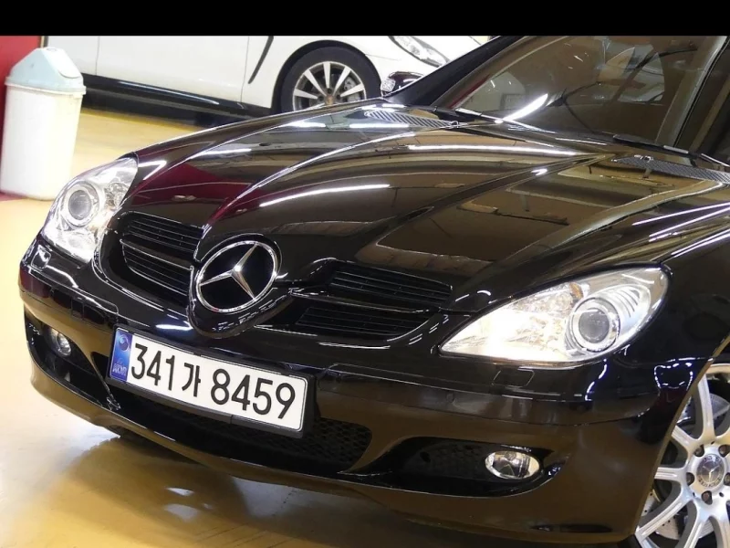 Mercedes-Benz SLK-Class