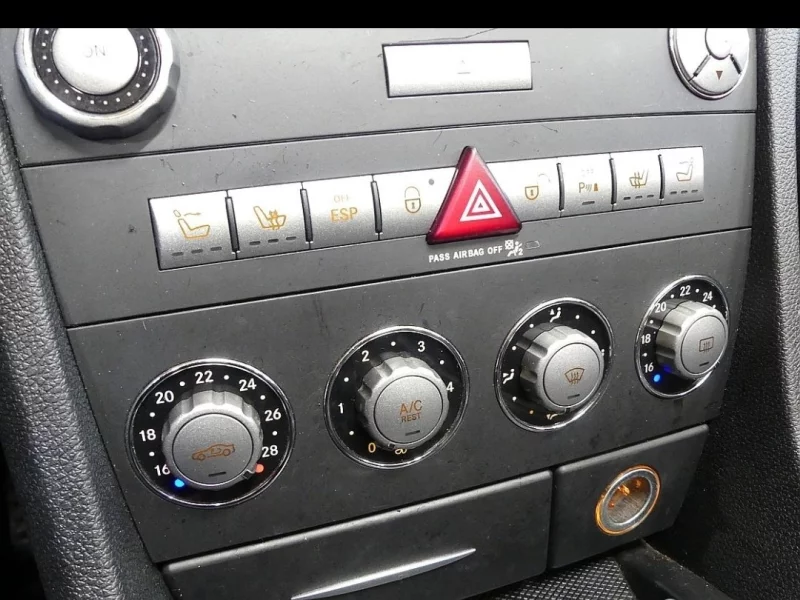 Mercedes-Benz SLK-Class