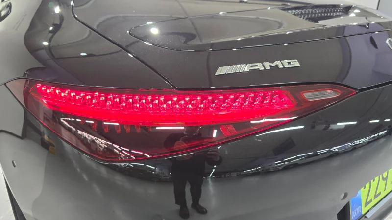 Mercedes-Benz SL-Class