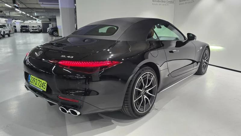 Mercedes-Benz SL-Class