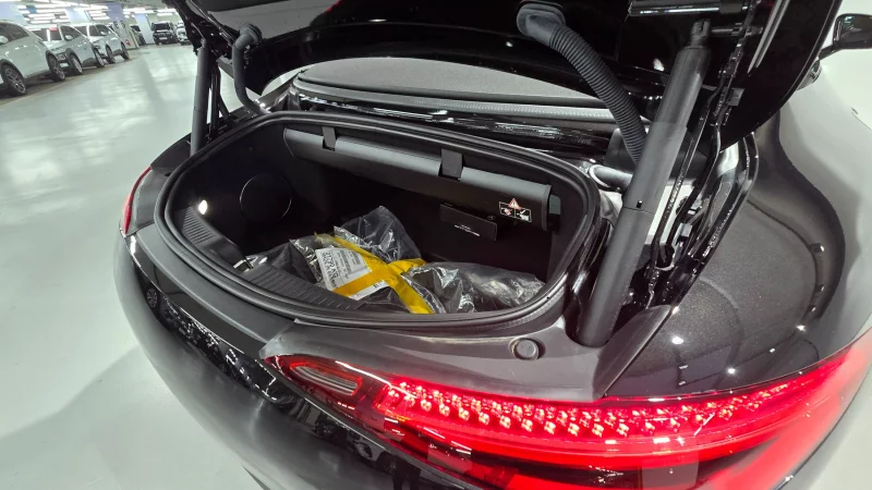 Mercedes-Benz SL-Class