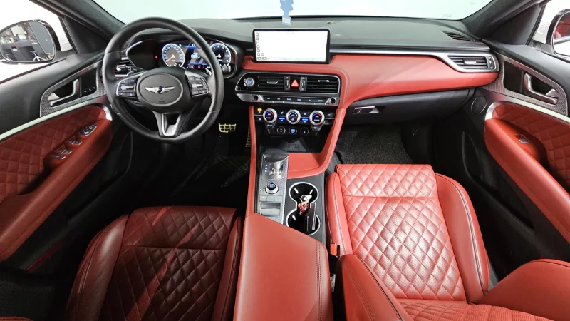 Genesis G70