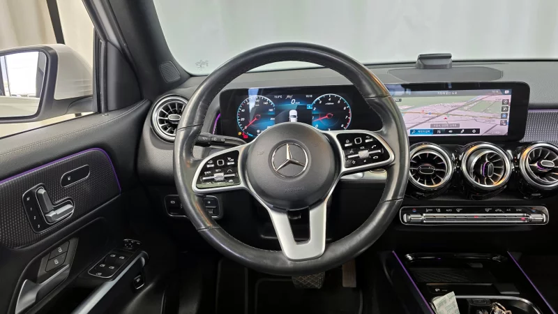 Mercedes-Benz GLB-Class