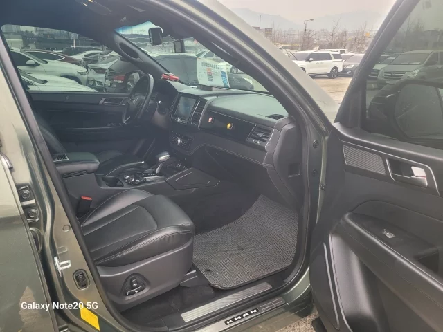 SsangYong Rexton Sports Khan